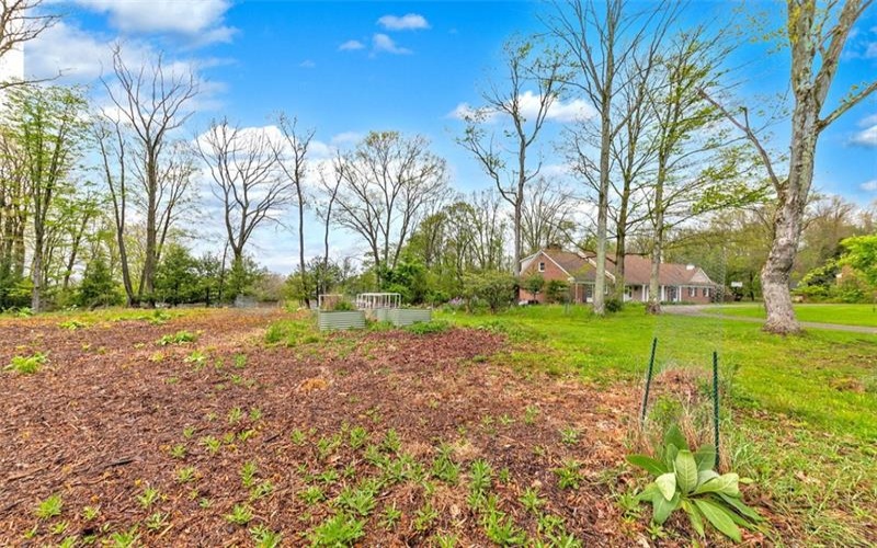 124 Hermitage Cir, Ligonier, 15658, 4 Bedrooms Bedrooms, 11 Rooms Rooms,2.3 BathroomsBathrooms,Residential,For Sale,Hermitage Cir,1752460