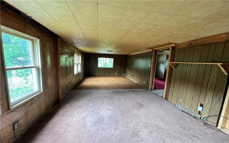 2302 Hunter Rd, Greensburg, 15601, 2 Bedrooms Bedrooms, 5 Rooms Rooms,1 BathroomBathrooms,Residential,For Sale,Hunter Rd,1752472