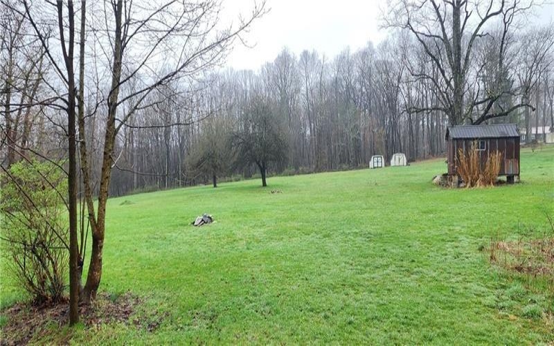 42 Old Dinner Bell Rd, Farmington, 15437, ,Commercial-industrial-business,For Sale,Old Dinner Bell Rd,1752495