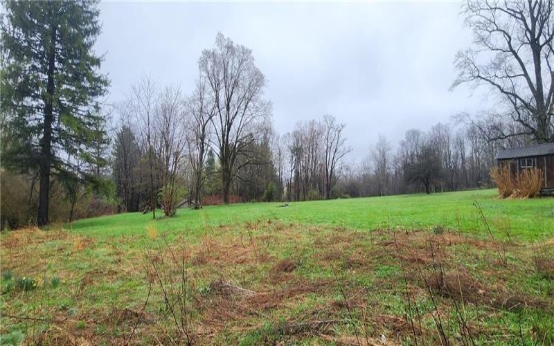 42 Old Dinner Bell Rd, Farmington, 15437, ,Commercial-industrial-business,For Sale,Old Dinner Bell Rd,1752495