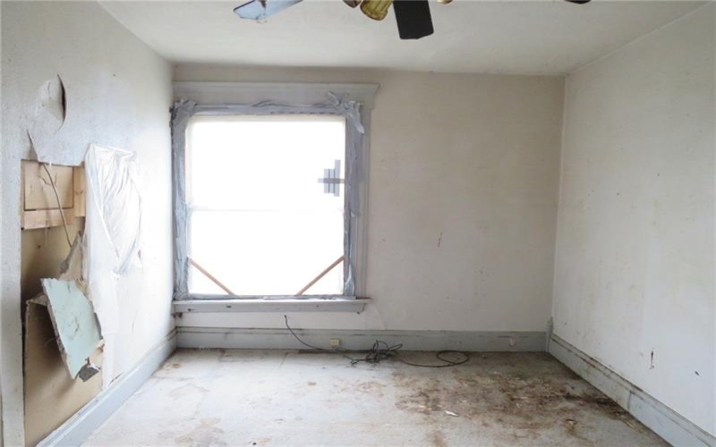1080 Bruce St, Washington, 15301, 3 Bedrooms Bedrooms, 6 Rooms Rooms,1 BathroomBathrooms,Residential,For Sale,Bruce St,1752500