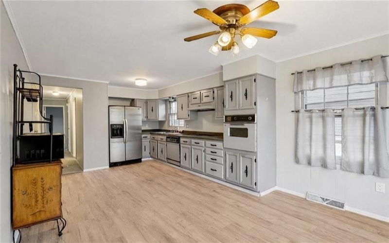 2715 Myrtle Dr, New Kensington, 15068, 3 Bedrooms Bedrooms, 6 Rooms Rooms,2 BathroomsBathrooms,Residential,For Sale,Myrtle Dr,1752558