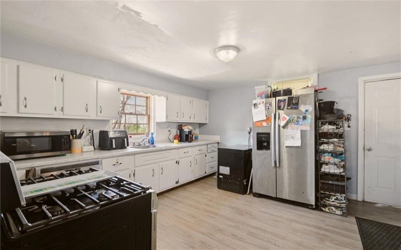 205 Lowell St, Vandergrift, 15690, ,Multi-unit,For Sale,Lowell St,1750412