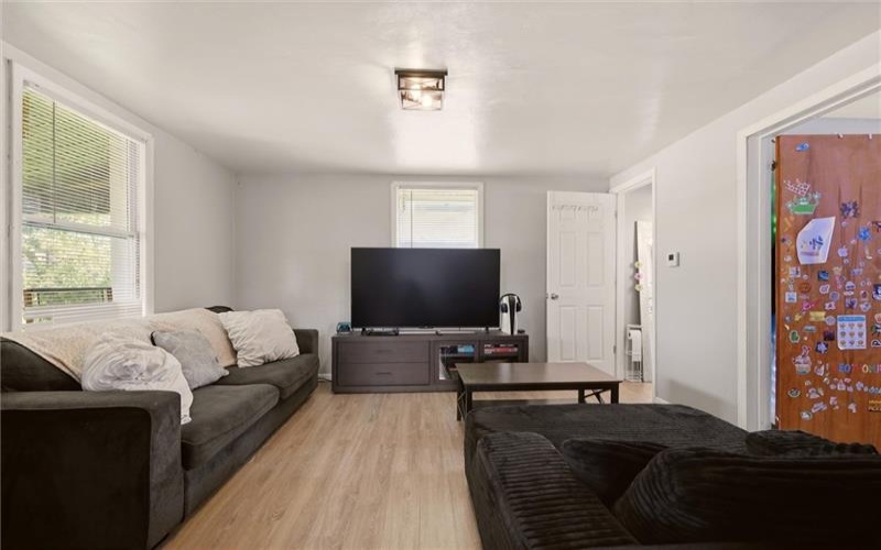 205 Lowell St, Vandergrift, 15690, ,Multi-unit,For Sale,Lowell St,1750412