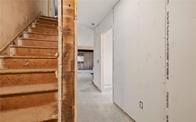 205 Lowell St, Vandergrift, 15690, ,Multi-unit,For Sale,Lowell St,1750412