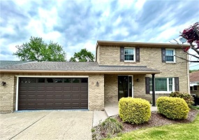 504 Maple St, Jeannette, 15644, 3 Bedrooms Bedrooms, 10 Rooms Rooms,3.1 BathroomsBathrooms,Residential,For Sale,Maple St,1751961