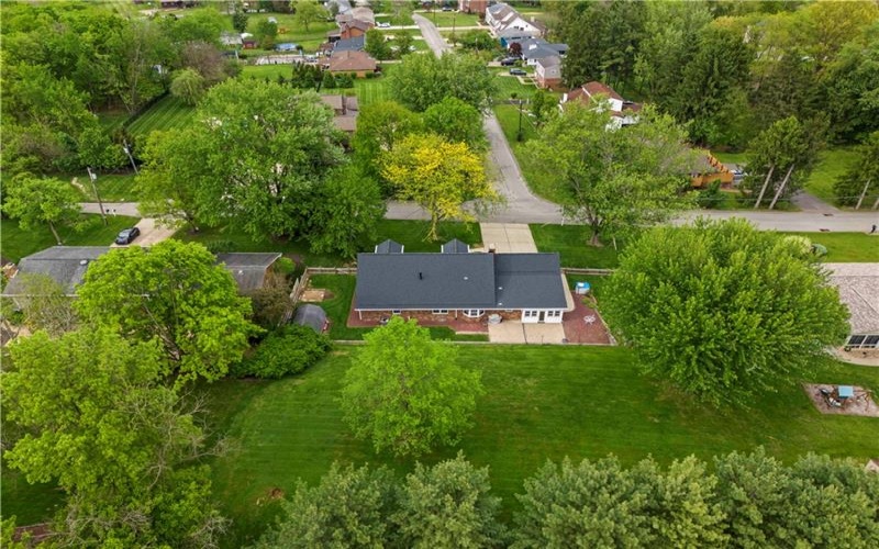 103 Sweetbriar Dr, Canonsburg, 15317, 4 Bedrooms Bedrooms, 10 Rooms Rooms,2.1 BathroomsBathrooms,Residential,For Sale,Sweetbriar Dr,1751966