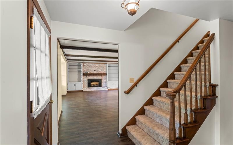 103 Sweetbriar Dr, Canonsburg, 15317, 4 Bedrooms Bedrooms, 10 Rooms Rooms,2.1 BathroomsBathrooms,Residential,For Sale,Sweetbriar Dr,1751966