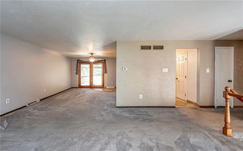 621 Sandy Hill Rd, Irwin, 15642, 5 Bedrooms Bedrooms, 12 Rooms Rooms,2.1 BathroomsBathrooms,Residential,For Sale,Sandy Hill Rd,1752340
