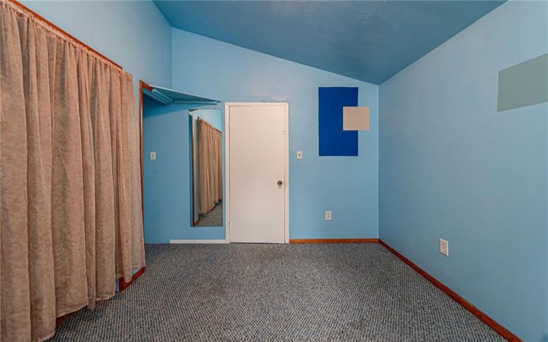 621 Sandy Hill Rd, Irwin, 15642, 5 Bedrooms Bedrooms, 12 Rooms Rooms,2.1 BathroomsBathrooms,Residential,For Sale,Sandy Hill Rd,1752340