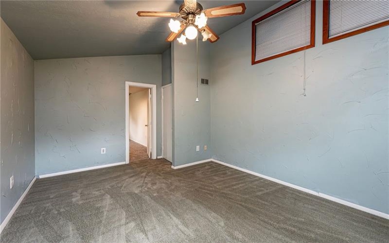 621 Sandy Hill Rd, Irwin, 15642, 5 Bedrooms Bedrooms, 12 Rooms Rooms,2.1 BathroomsBathrooms,Residential,For Sale,Sandy Hill Rd,1752340