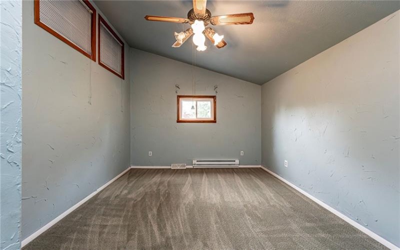 621 Sandy Hill Rd, Irwin, 15642, 5 Bedrooms Bedrooms, 12 Rooms Rooms,2.1 BathroomsBathrooms,Residential,For Sale,Sandy Hill Rd,1752340