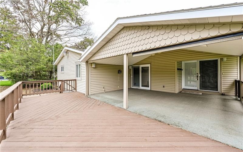 621 Sandy Hill Rd, Irwin, 15642, 5 Bedrooms Bedrooms, 12 Rooms Rooms,2.1 BathroomsBathrooms,Residential,For Sale,Sandy Hill Rd,1752340