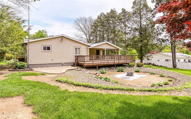 621 Sandy Hill Rd, Irwin, 15642, 5 Bedrooms Bedrooms, 12 Rooms Rooms,2.1 BathroomsBathrooms,Residential,For Sale,Sandy Hill Rd,1752340