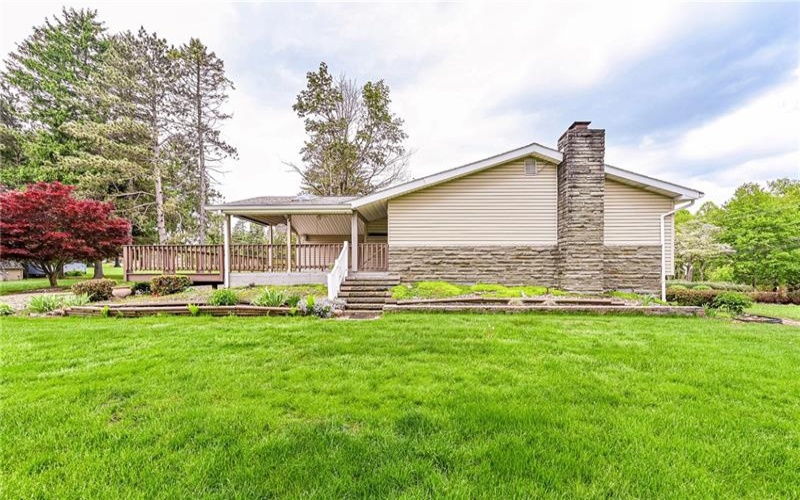 621 Sandy Hill Rd, Irwin, 15642, 5 Bedrooms Bedrooms, 12 Rooms Rooms,2.1 BathroomsBathrooms,Residential,For Sale,Sandy Hill Rd,1752340