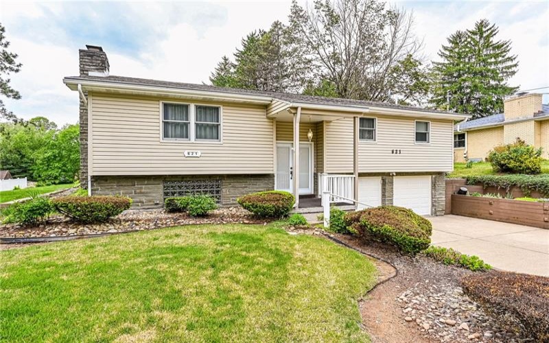 621 Sandy Hill Rd, Irwin, 15642, 5 Bedrooms Bedrooms, 12 Rooms Rooms,2.1 BathroomsBathrooms,Residential,For Sale,Sandy Hill Rd,1752340