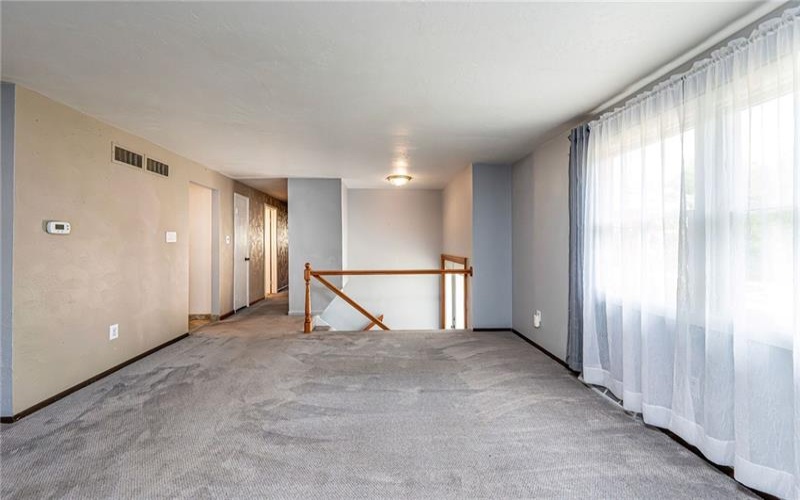 621 Sandy Hill Rd, Irwin, 15642, 5 Bedrooms Bedrooms, 12 Rooms Rooms,2.1 BathroomsBathrooms,Residential,For Sale,Sandy Hill Rd,1752340