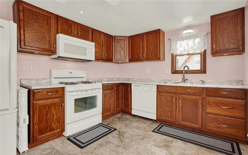117 Route 837, Monongahela, 15063, 2 Bedrooms Bedrooms, ,1 BathroomBathrooms,Residential,For Sale,Route 837,1752383