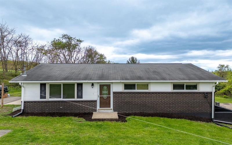 775 RIDGE ROAD, Coal Center, 15423, 3 Bedrooms Bedrooms, 7 Rooms Rooms,1.1 BathroomsBathrooms,Residential,For Sale,RIDGE,1752597