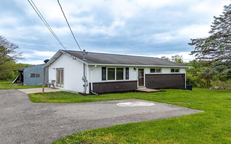 775 RIDGE ROAD, Coal Center, 15423, 3 Bedrooms Bedrooms, 7 Rooms Rooms,1.1 BathroomsBathrooms,Residential,For Sale,RIDGE,1752597