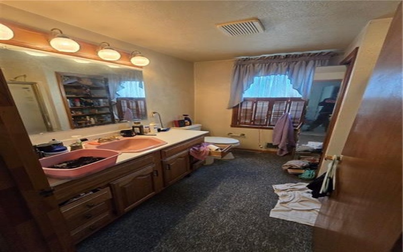 1221 Martin Ave, New Kensington, 15068, 4 Bedrooms Bedrooms, ,2 BathroomsBathrooms,Residential,For Sale,Martin Ave,1752639