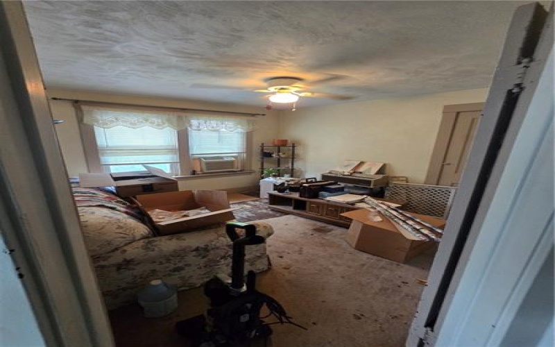 1221 Martin Ave, New Kensington, 15068, 4 Bedrooms Bedrooms, ,2 BathroomsBathrooms,Residential,For Sale,Martin Ave,1752639