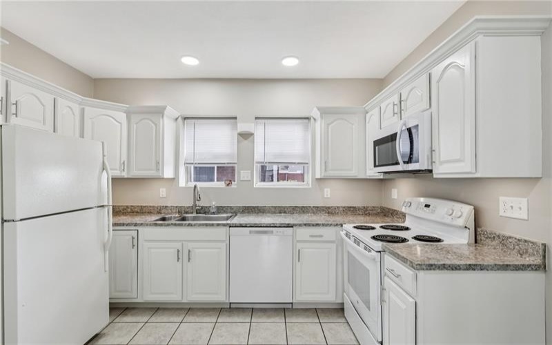 2011 Ridge Ave, Arnold, 15068, 3 Bedrooms Bedrooms, 7 Rooms Rooms,1.1 BathroomsBathrooms,Residential,For Sale,Ridge Ave,1752647