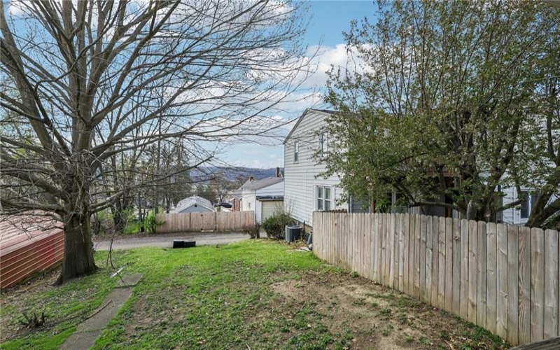 2011 Ridge Ave, Arnold, 15068, 3 Bedrooms Bedrooms, 7 Rooms Rooms,1.1 BathroomsBathrooms,Residential,For Sale,Ridge Ave,1752647