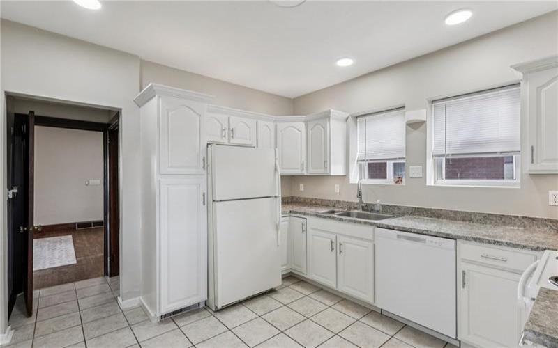 2011 Ridge Ave, Arnold, 15068, 3 Bedrooms Bedrooms, 7 Rooms Rooms,1.1 BathroomsBathrooms,Residential,For Sale,Ridge Ave,1752647