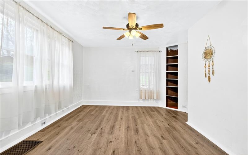 574 Webster Hollow Road, Rostraver Township, 15012, 4 Bedrooms Bedrooms, 8 Rooms Rooms,1.1 BathroomsBathrooms,Residential,For Sale,Webster Hollow Road,1736443