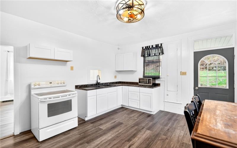 574 Webster Hollow Road, Rostraver Township, 15012, 4 Bedrooms Bedrooms, 8 Rooms Rooms,1.1 BathroomsBathrooms,Residential,For Sale,Webster Hollow Road,1736443