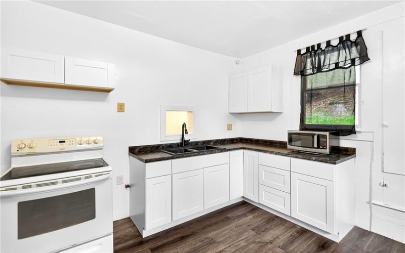 574 Webster Hollow Road, Rostraver Township, 15012, 4 Bedrooms Bedrooms, 8 Rooms Rooms,1.1 BathroomsBathrooms,Residential,For Sale,Webster Hollow Road,1736443