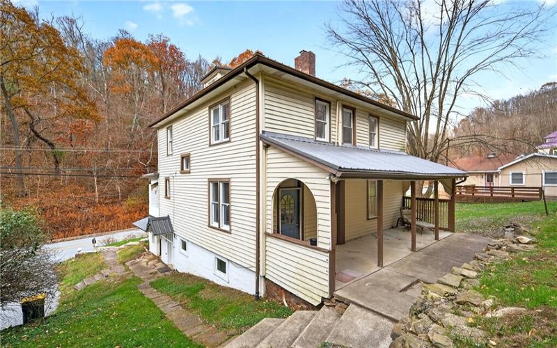 574 Webster Hollow Road, Rostraver Township, 15012, 4 Bedrooms Bedrooms, 8 Rooms Rooms,1.1 BathroomsBathrooms,Residential,For Sale,Webster Hollow Road,1736443