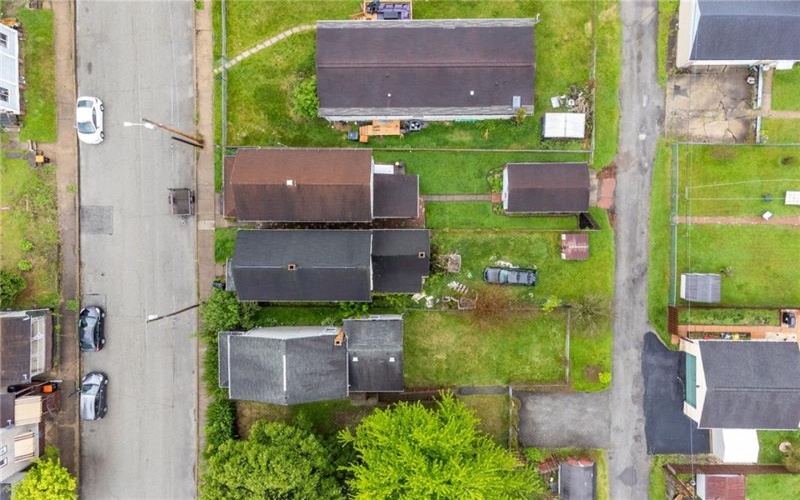 24 Miller St, Latrobe, 15650, 3 Bedrooms Bedrooms, ,2 BathroomsBathrooms,Residential,For Sale,Miller St,1752335