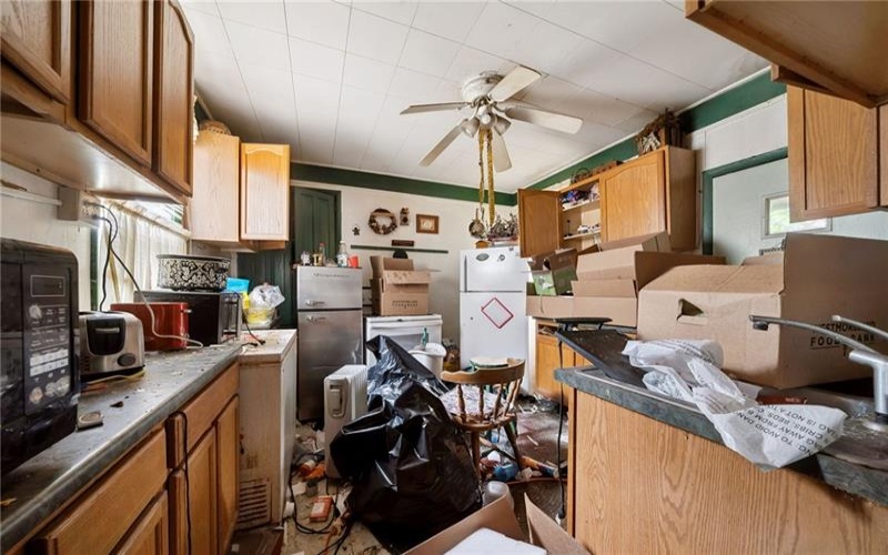24 Miller St, Latrobe, 15650, 3 Bedrooms Bedrooms, ,2 BathroomsBathrooms,Residential,For Sale,Miller St,1752335