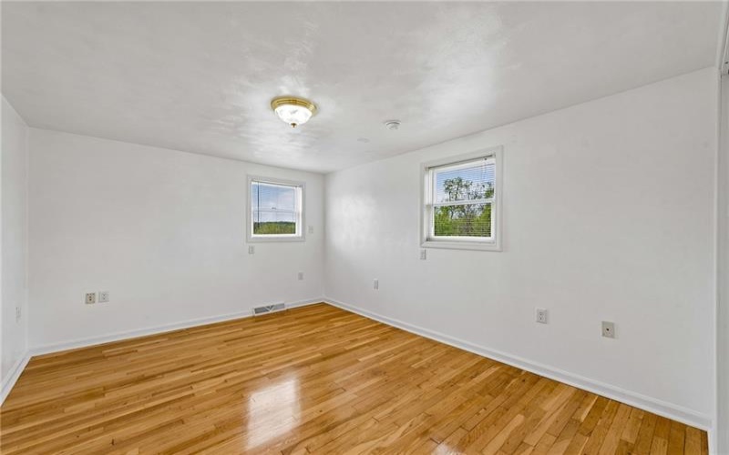 13400 Ridge Road, Irwin, 15642, 2 Bedrooms Bedrooms, 6 Rooms Rooms,2 BathroomsBathrooms,Residential,For Sale,Ridge Road,1752676