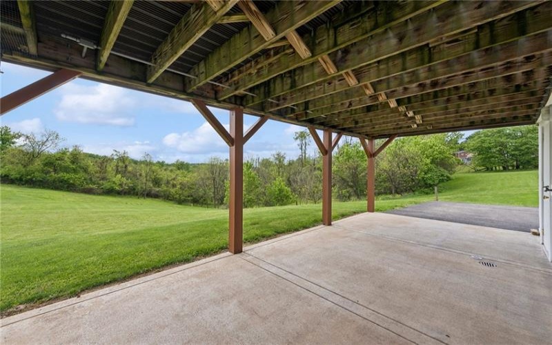 13400 Ridge Road, Irwin, 15642, 2 Bedrooms Bedrooms, 6 Rooms Rooms,2 BathroomsBathrooms,Residential,For Sale,Ridge Road,1752676