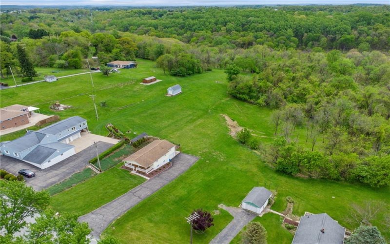 13400 Ridge Road, Irwin, 15642, 2 Bedrooms Bedrooms, 6 Rooms Rooms,2 BathroomsBathrooms,Residential,For Sale,Ridge Road,1752676