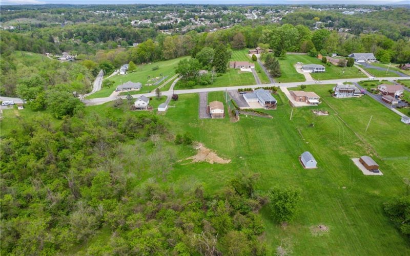 13400 Ridge Road, Irwin, 15642, 2 Bedrooms Bedrooms, 6 Rooms Rooms,2 BathroomsBathrooms,Residential,For Sale,Ridge Road,1752676