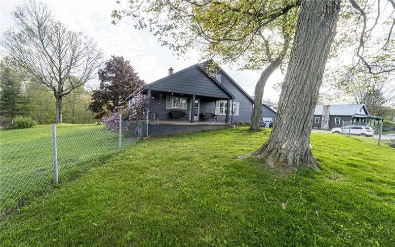 3872 Route 31, Jones Mills, 15646, 3 Bedrooms Bedrooms, 5 Rooms Rooms,2 BathroomsBathrooms,Residential,For Sale,Route 31,1752718