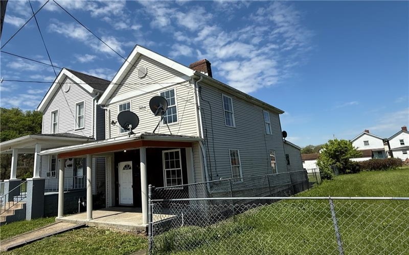 125 12th Street, Jeannette, 15644, 2 Bedrooms Bedrooms, ,1 BathroomBathrooms,Residential,For Sale,12th Street,1752728