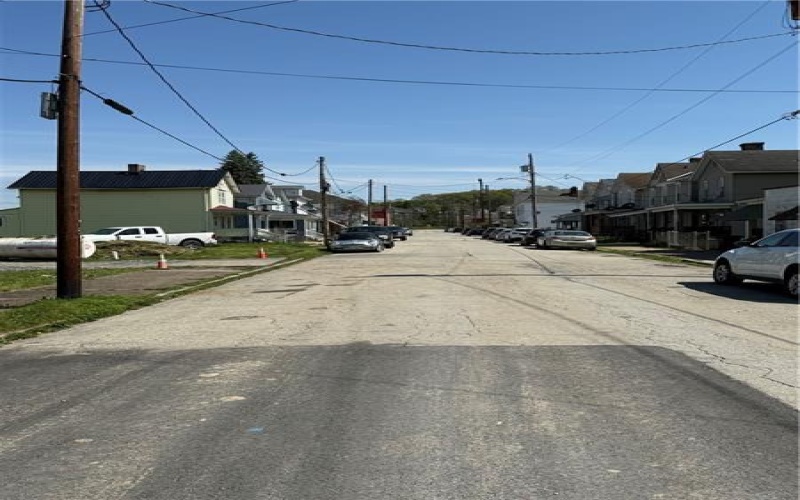125 12th Street, Jeannette, 15644, 2 Bedrooms Bedrooms, ,1 BathroomBathrooms,Residential,For Sale,12th Street,1752728