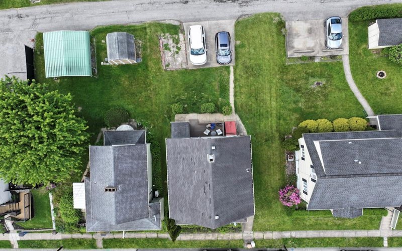 227 5th STREET, Youngwood, 15697, 4 Bedrooms Bedrooms, 8 Rooms Rooms,2 BathroomsBathrooms,Residential,For Sale,5th,1752730