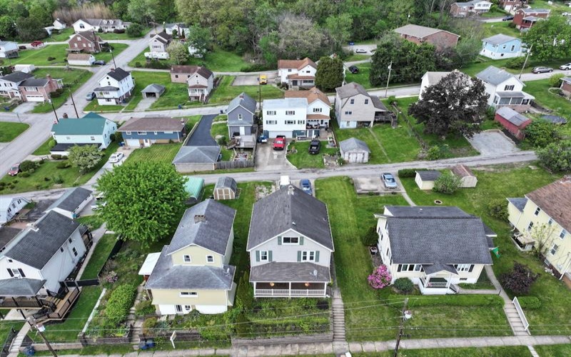 227 5th STREET, Youngwood, 15697, 4 Bedrooms Bedrooms, 8 Rooms Rooms,2 BathroomsBathrooms,Residential,For Sale,5th,1752730