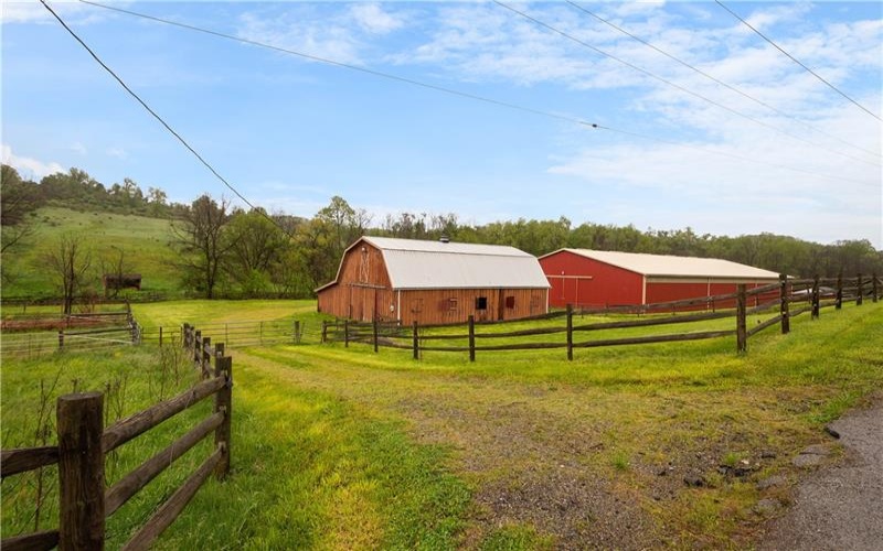 36 Little Mingo Rd, Finleyville, 15332, 5 Bedrooms Bedrooms, ,3.1 BathroomsBathrooms,Residential,For Sale,Little Mingo Rd,1752636