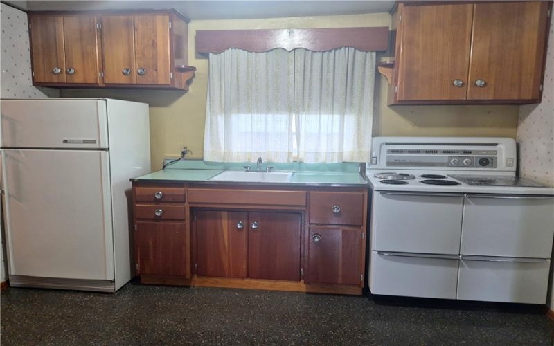 115 Georgia Avenue, West Vandergrift, 15690, 3 Bedrooms Bedrooms, 6 Rooms Rooms,1.1 BathroomsBathrooms,Residential,For Sale,Georgia Avenue,1752677