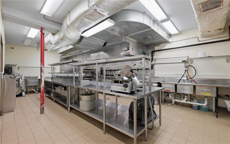1017 Highland Ave, Greensburg, 15601, ,Commercial-industrial-business,For Sale,Highland Ave,1752751