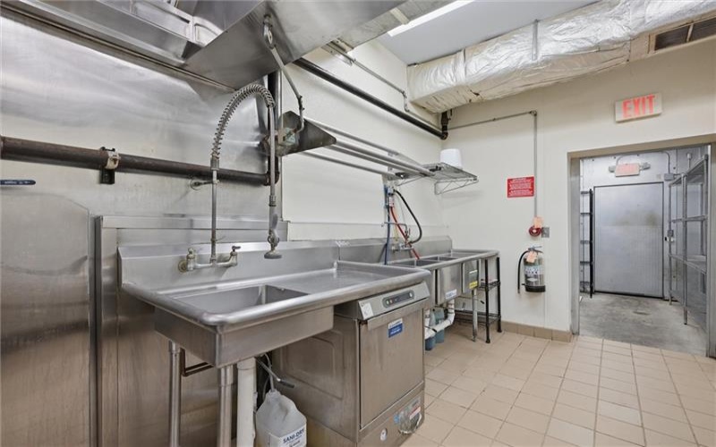 1017 Highland Ave, Greensburg, 15601, ,Commercial-industrial-business,For Sale,Highland Ave,1752751