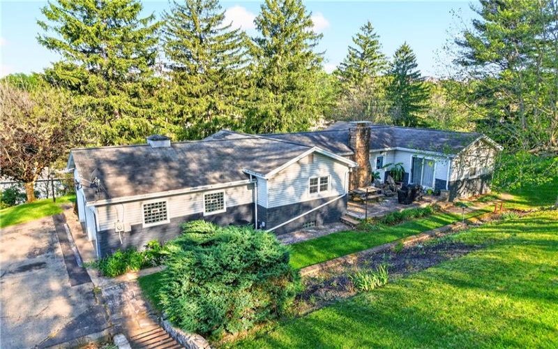 1188 Willowbrook Road, Rostraver Twp, 15012, 2 Bedrooms Bedrooms, 9 Rooms Rooms,2 BathroomsBathrooms,Residential,For Sale,Willowbrook Road,1752778