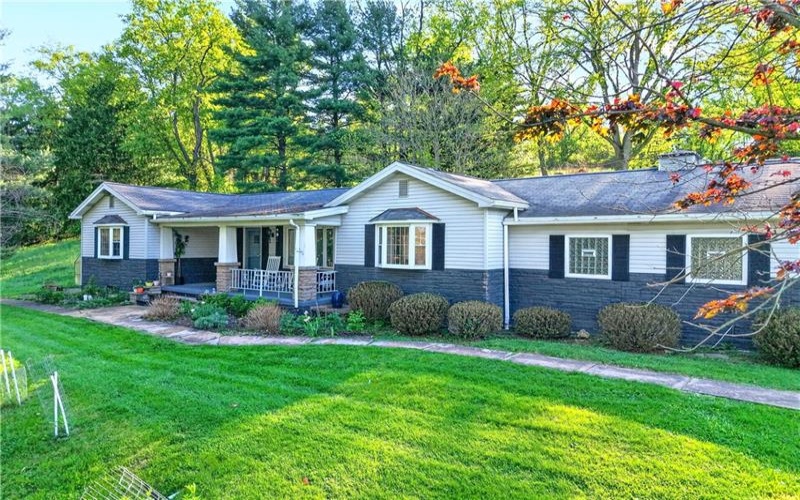 1188 Willowbrook Road, Rostraver Twp, 15012, 2 Bedrooms Bedrooms, 9 Rooms Rooms,2 BathroomsBathrooms,Residential,For Sale,Willowbrook Road,1752778